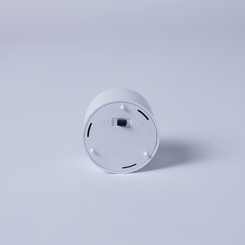 Coinnle Tealight Gan Smál faoi stiúir Gréine
